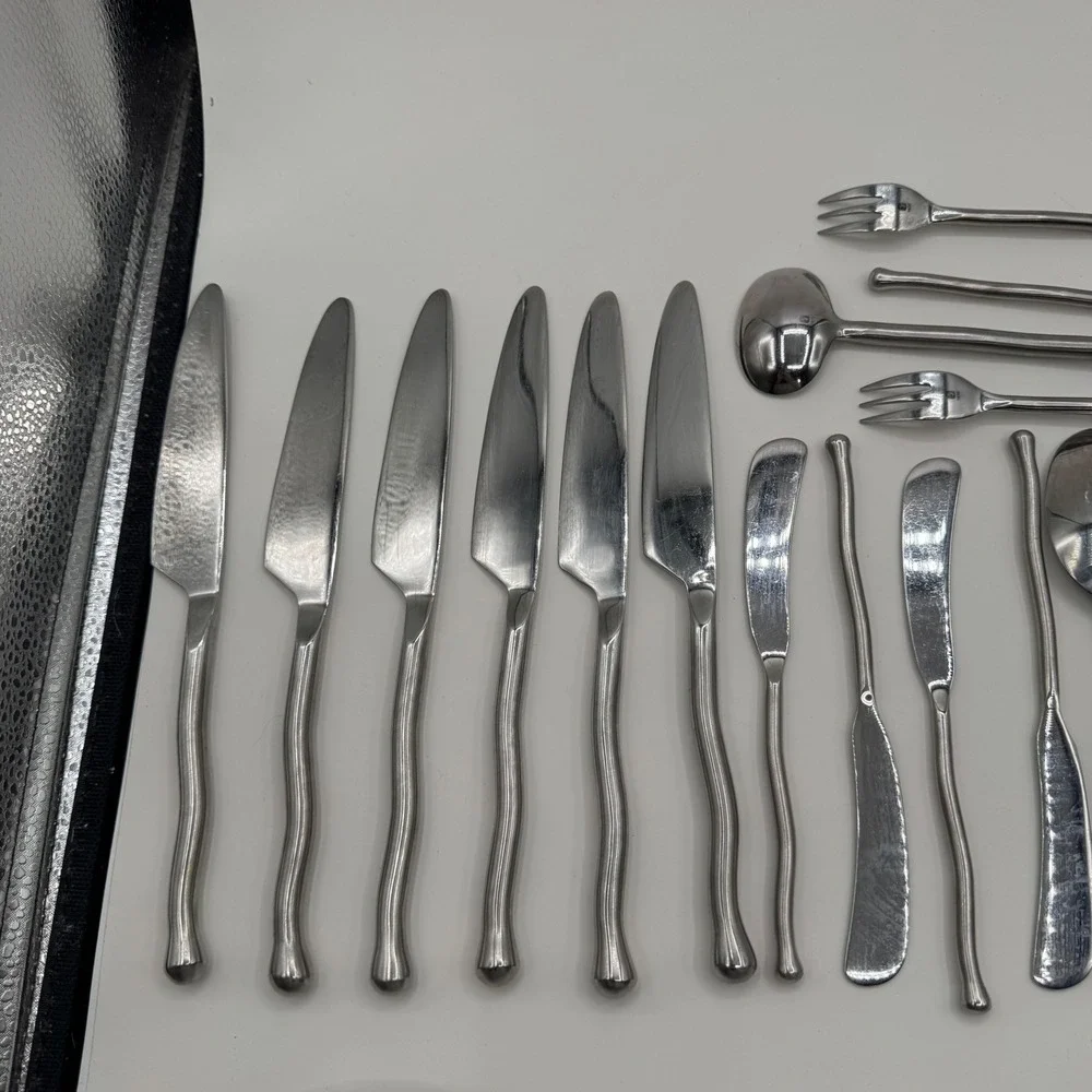 Gourmet Settings Treble Clef 18/10 Stainless Flatware Set 25 Piece Hand Forged